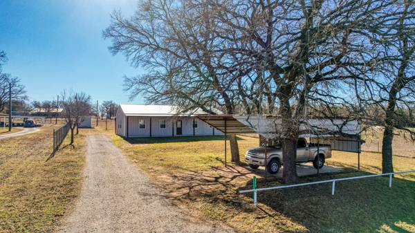 111 Love Ramp Road, Palo Pinto, TX 76484