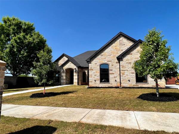 1512 Briar Crossing Drive, Decatur, TX 76234