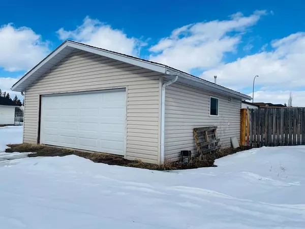 Rocky Mountain House, AB T4T 1N9,4515 59 ST