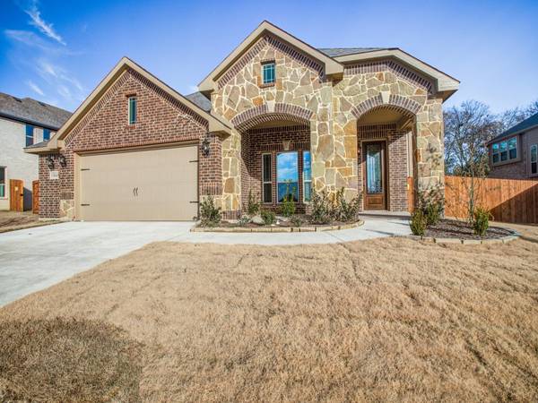 1904 Sunflower Drive, Glenn Heights, TX 75154