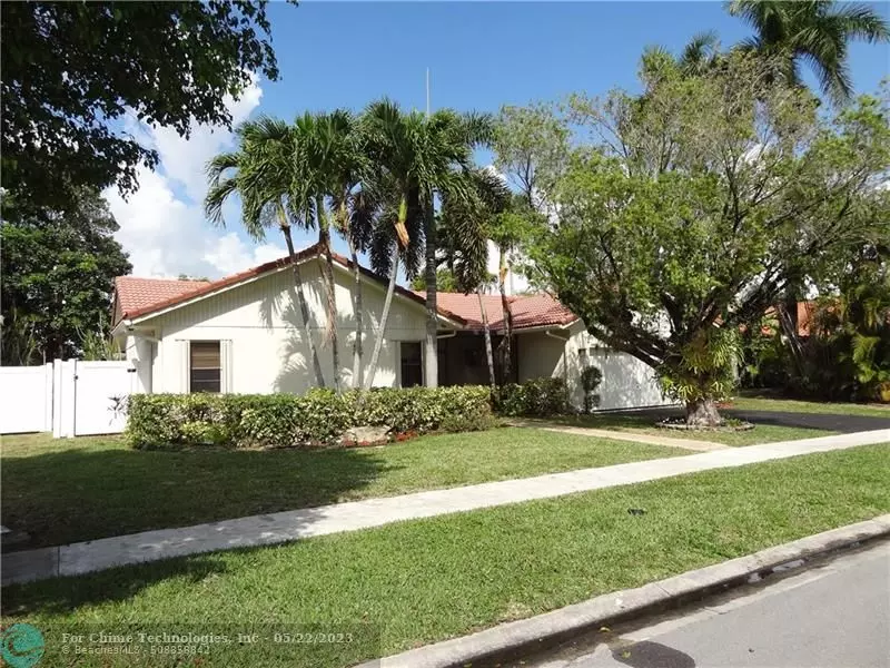 21109 Escondido Way, Boca Raton, FL 33433