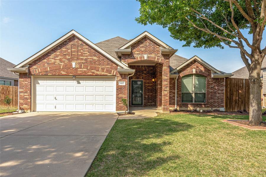 1412 Chase Trail, Mansfield, TX 76063