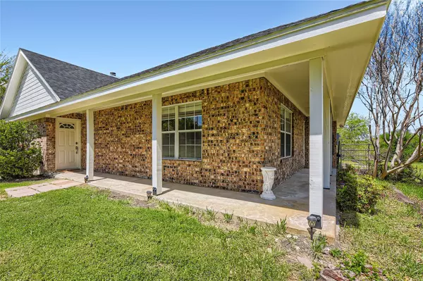 Springtown, TX 76082,321 E Woody Creek Court