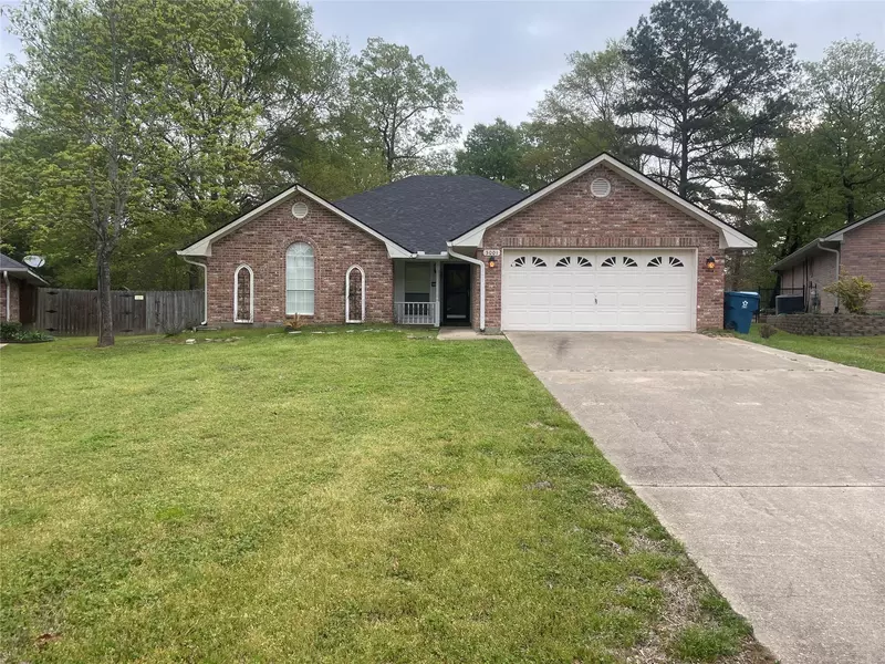 5001 Beechwood Hills Drive, Shreveport, LA 71107