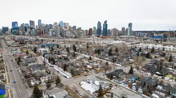 Calgary, AB T2N 3N4,1705 Westmount RD NW