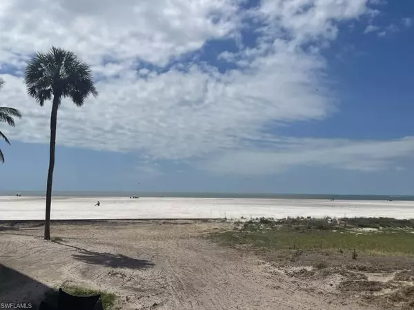 Fort Myers Beach, FL 33931,8000 Lagoon RD