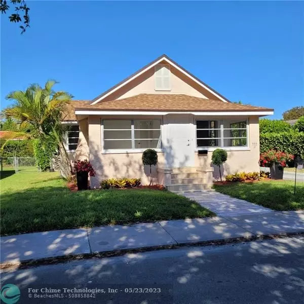 Coral Gables, FL 33134,900 Tangier St