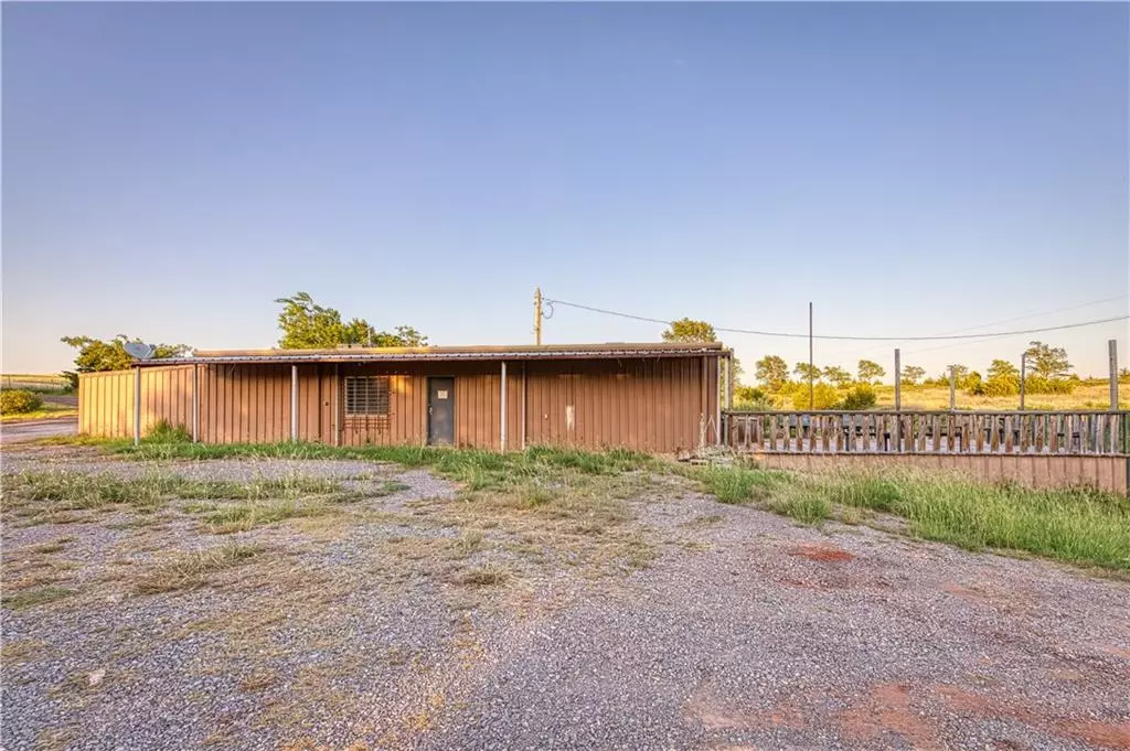 Foss, OK 73647,21257 E 990 Road