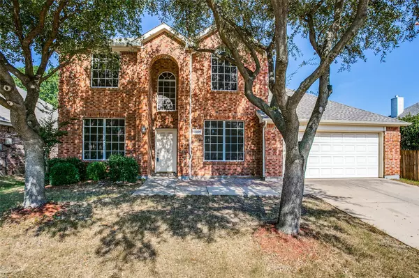 12009 Bradford Pear Court, Fort Worth, TX 76244