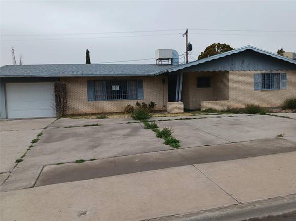 209 Thunderbird Drive, El Paso, TX 79912