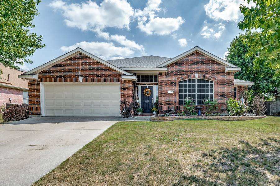 5404 Ridge View Drive, Watauga, TX 76137