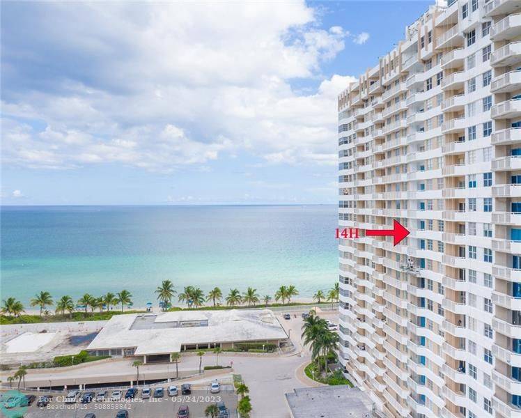 Hallandale Beach, FL 33009,1980 S Ocean Dr  #14H