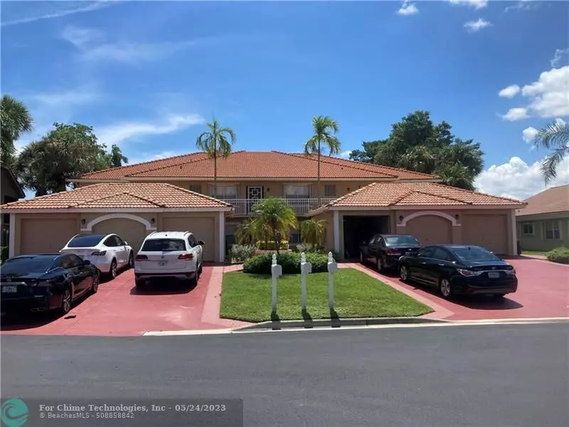 Boca Raton, FL 33498,10930 Lakemore Ln  #202