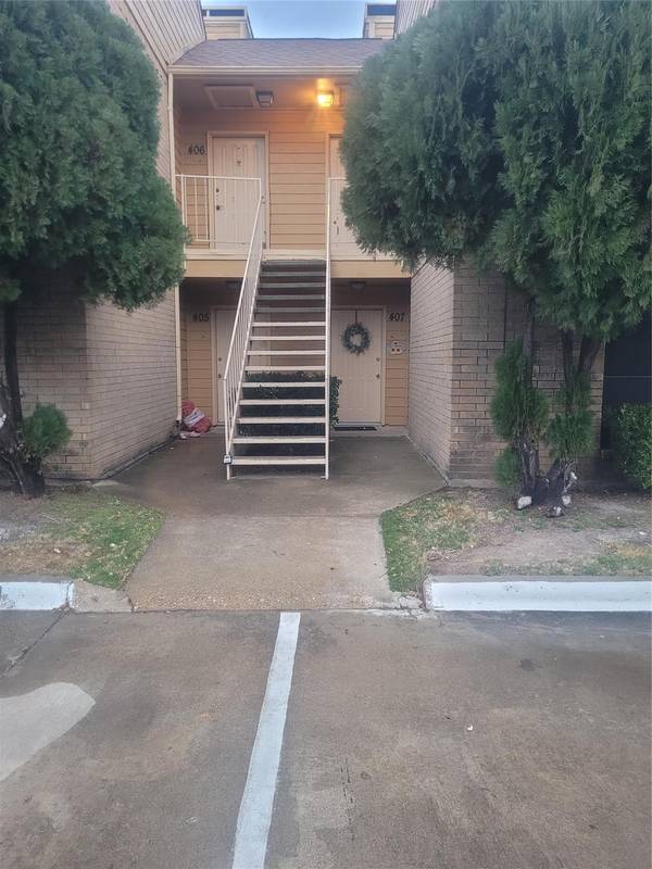 5805 Marvin Loving #407, Garland, TX 75043