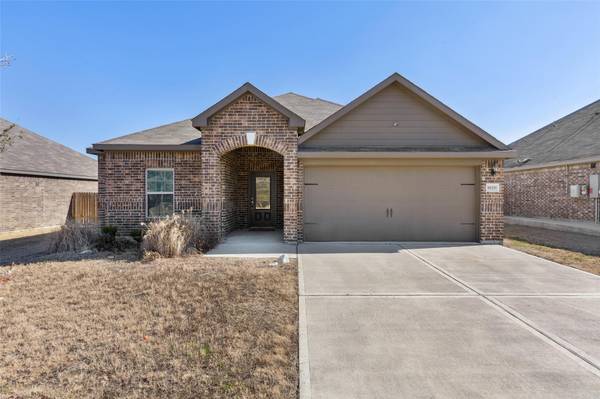 1829 Tyne Way,  Crowley,  TX 76036