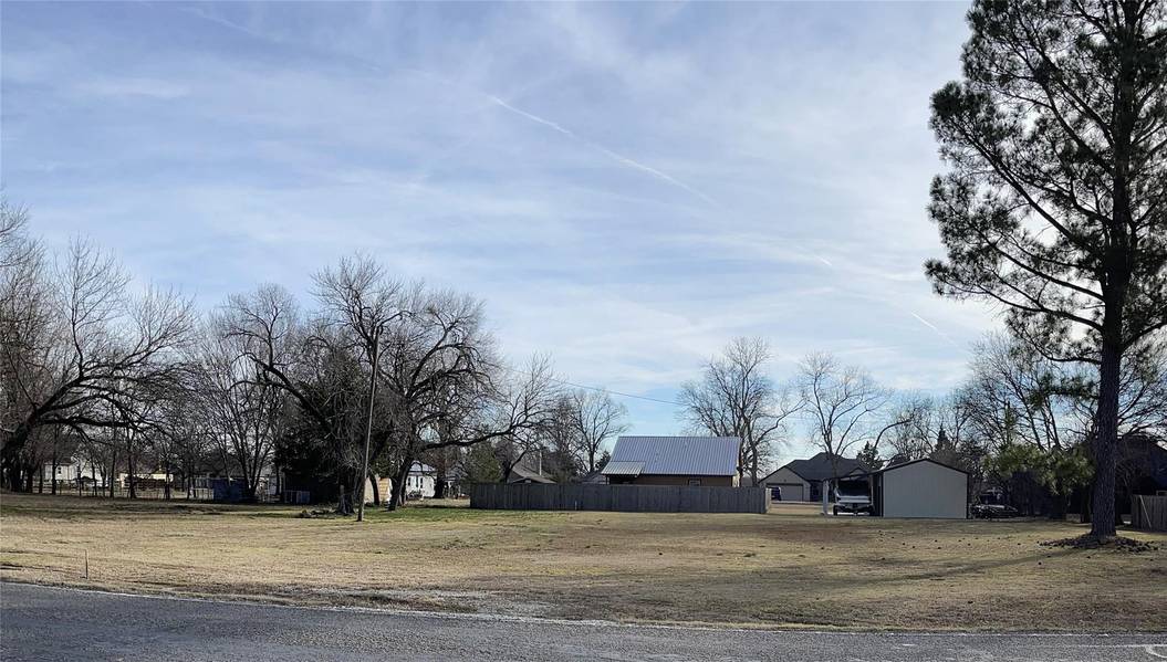 TBD Sherman Street, Tioga, TX 76271