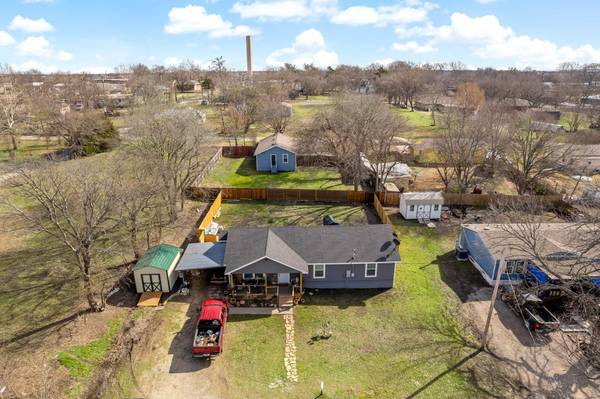 100 Beryl Lane, Blue Ridge, TX 75424