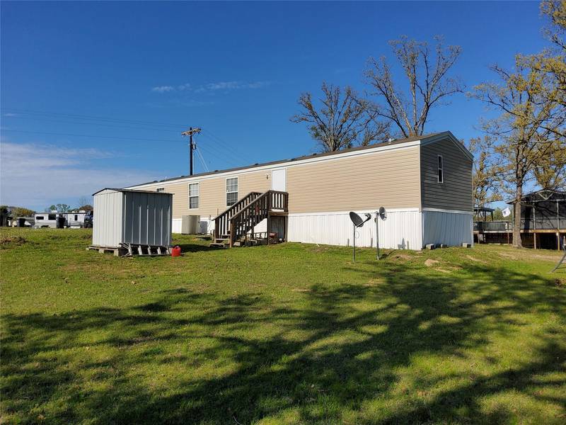 325 Waterfront Row #6, Quitman, TX 75783