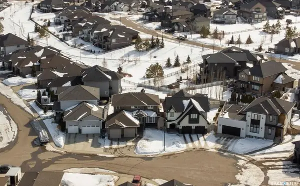 307 Fleming BAY, Saskatoon, SK S7W 0E6