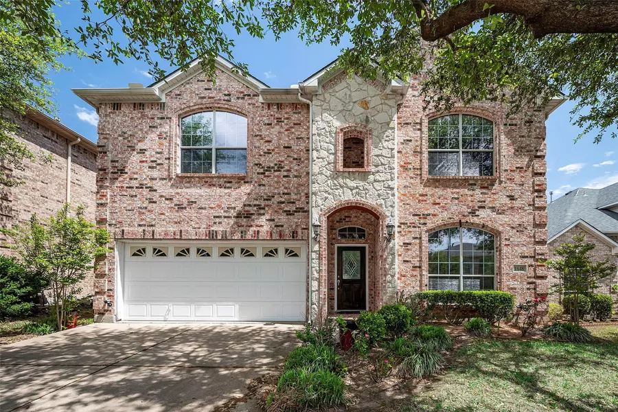 1648 Park Grove Drive, Irving, TX 75060