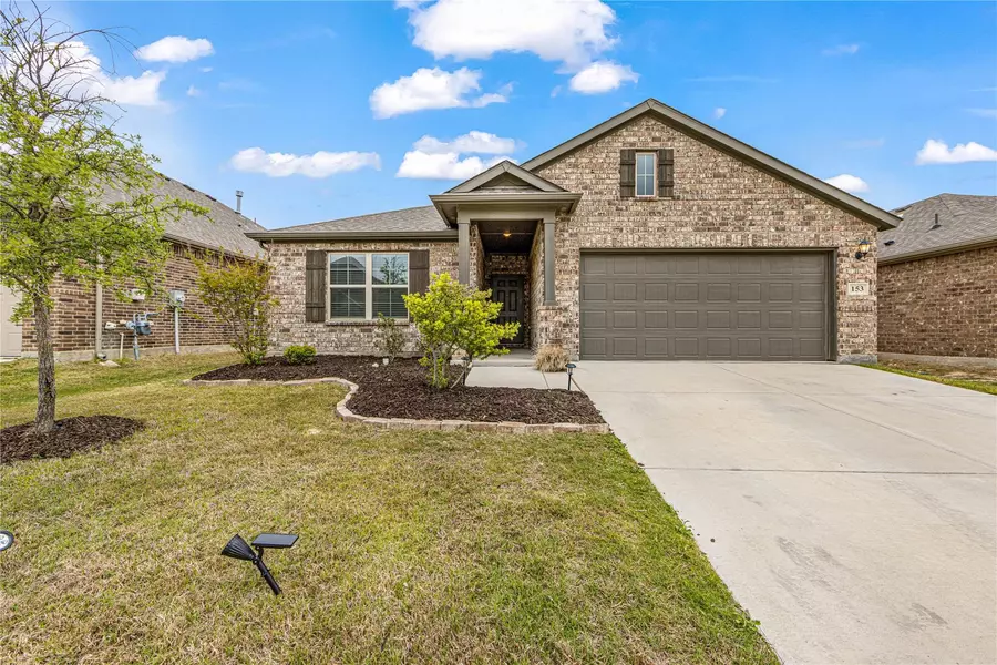 153 Mossy Oak Trail, Fort Worth, TX 76131