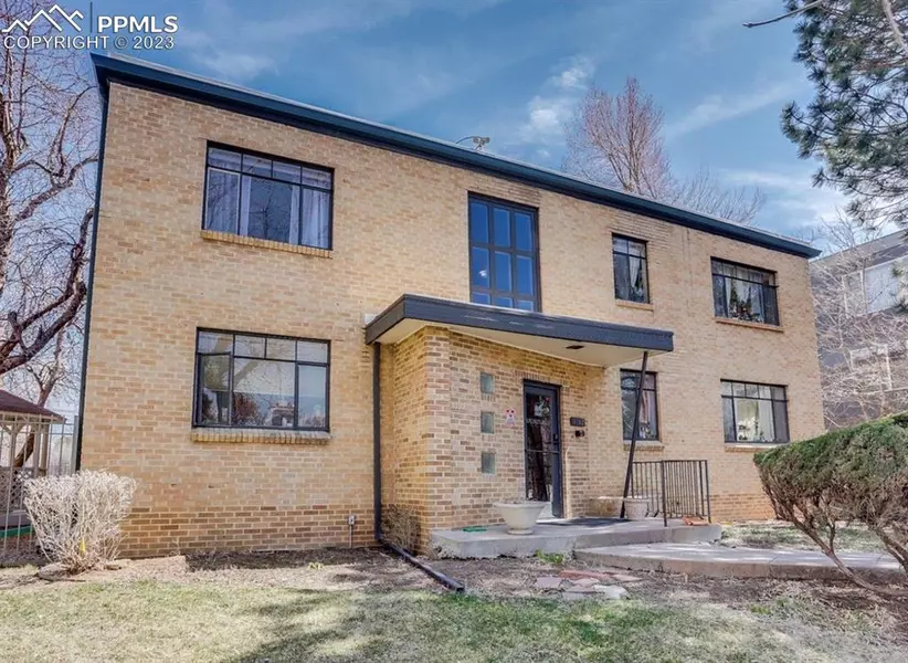 1182 Clermont ST #A103, Denver, CO 80220