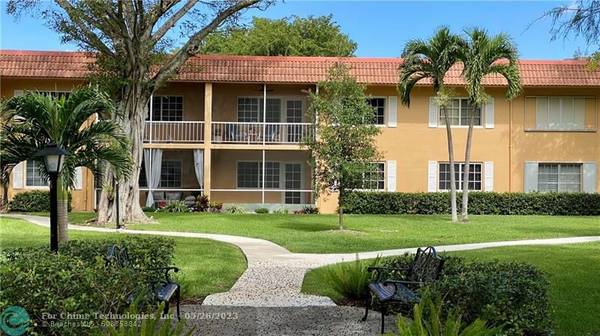 1940 NE 2nd Ave  #J-117,  Wilton Manors,  FL 33305