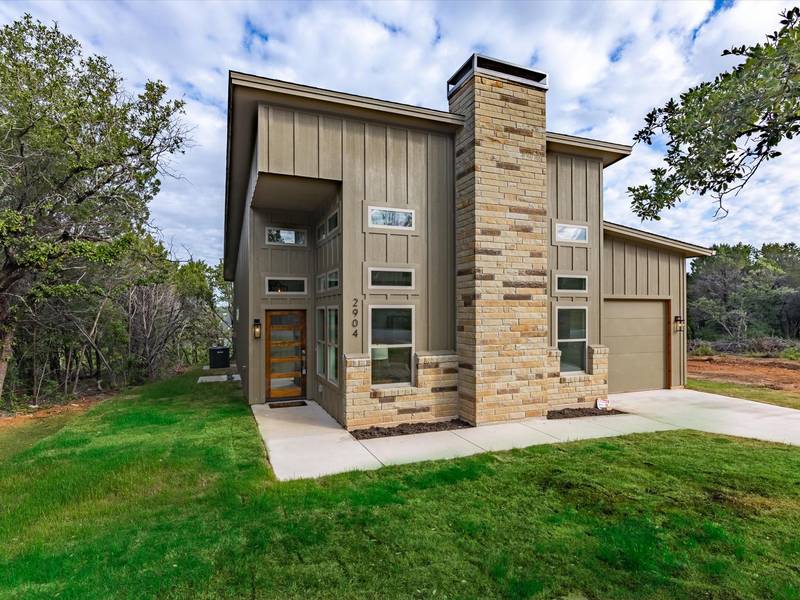 2904 Paluxy Trail, Granbury, TX 76048