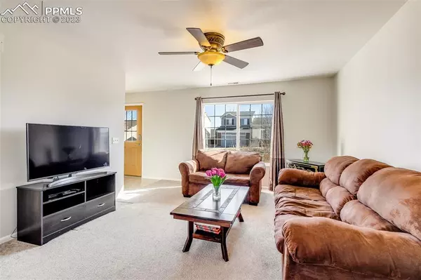 Colorado Springs, CO 80923,6326 Binder DR