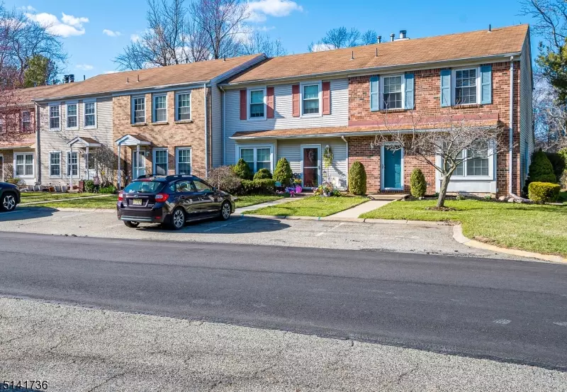 North Brunswick Twp., NJ 08902,316 Constitution Cir