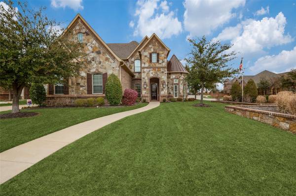 7900 Vale Court, North Richland Hills, TX 76182