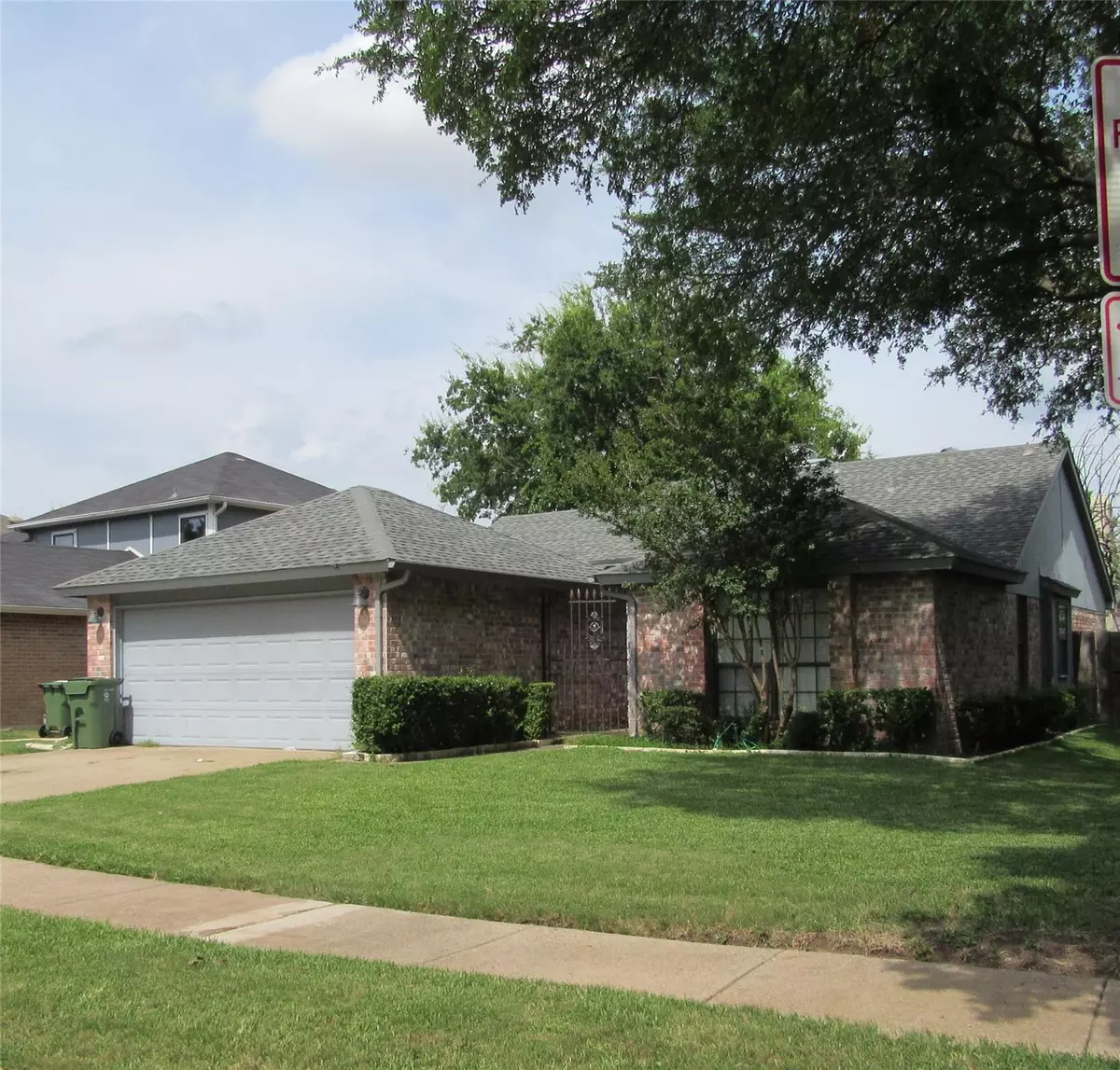 Arlington, TX 76018,5207 Barberry Drive