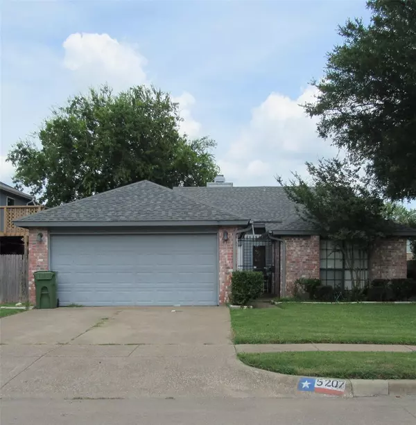 Arlington, TX 76018,5207 Barberry Drive