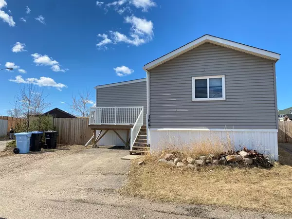 Fort Mcmurray, AB T9H 2M2,164 Greenway PL