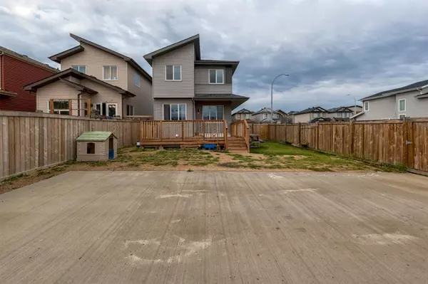 Fort Mcmurray, AB T9J 1C5,159 Athabasca CRES