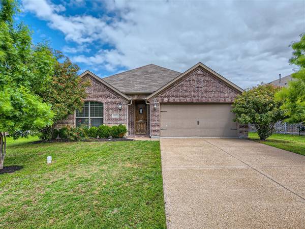 3103 Flint Rock Drive, Forney, TX 75126