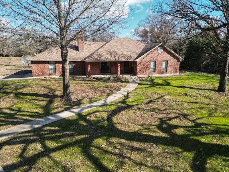 3515 Fm 857, Grand Saline, TX 75140