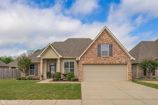 329 Camelback Drive, Bossier City, LA 71111