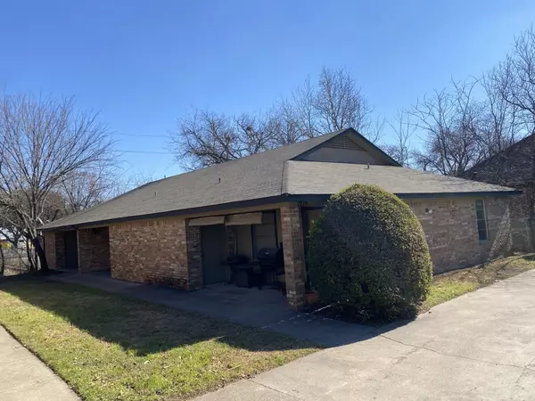 1219 Kimbrough Street, White Settlement, TX 76108