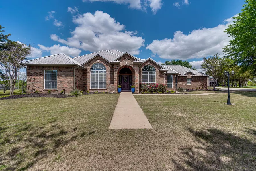 4611 Shiloh Road, Midlothian, TX 76065