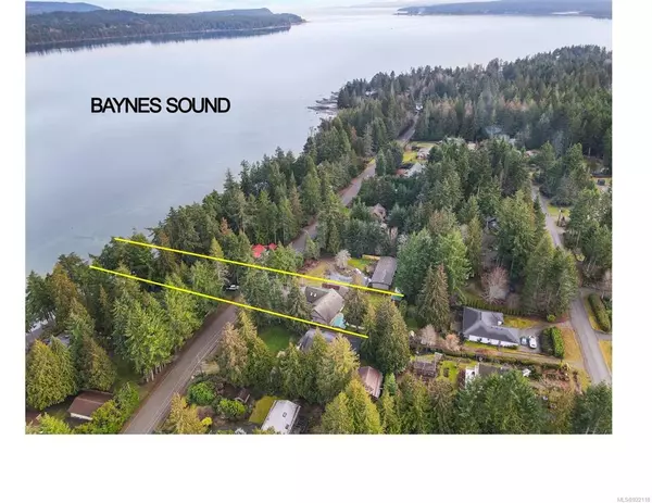 Fanny Bay, BC V0R 1W0,7735 Ships Point Rd