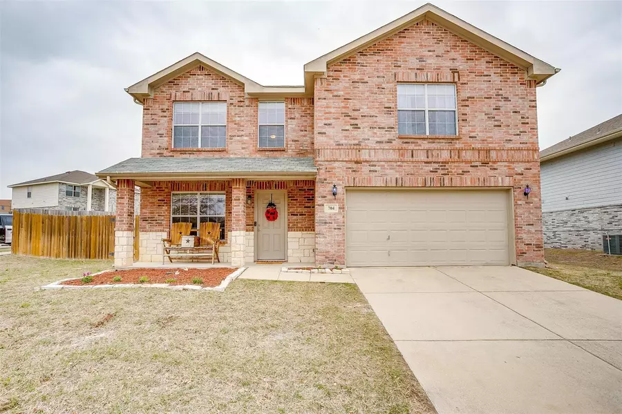 704 Deauville Drive, Fort Worth, TX 76108