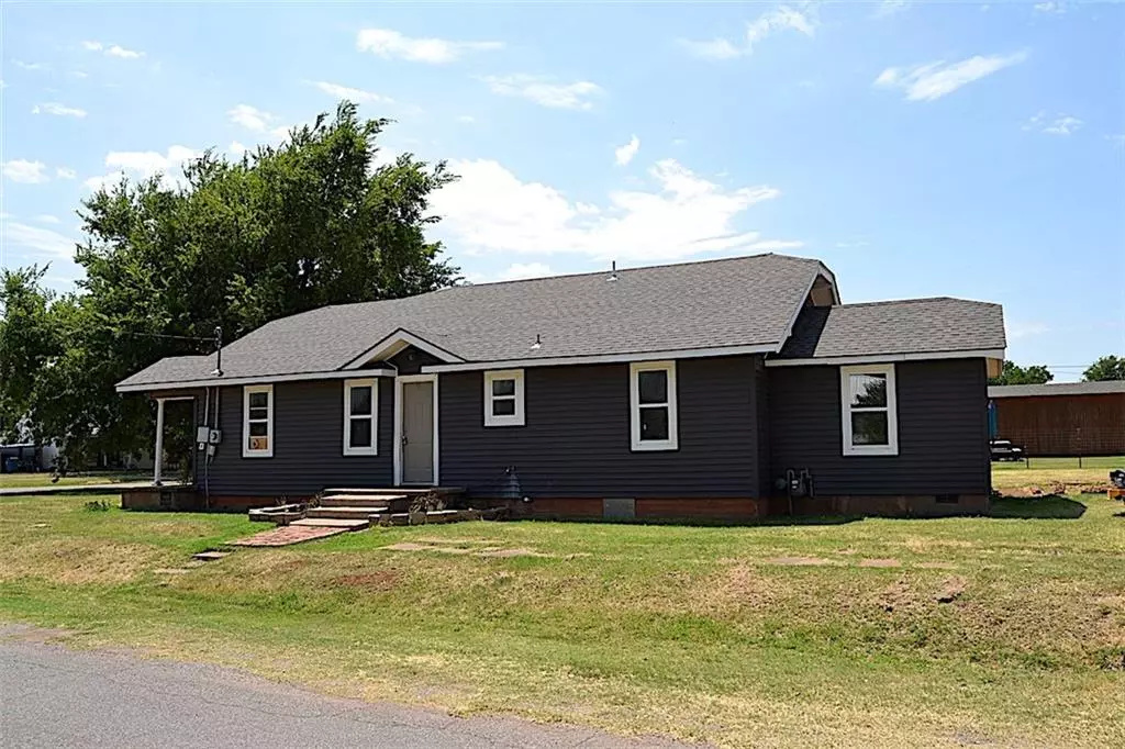 Cordell, OK 73632,523 E South Street