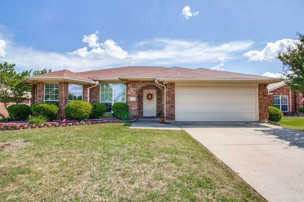 Rowlett, TX 75089,7301 Compass Point Drive