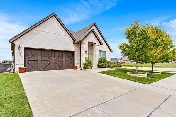 800 Promise Drive, Heath, TX 75126