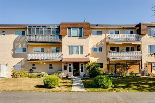 2286 Henry Ave #302,  Sidney,  BC V8L 2B2