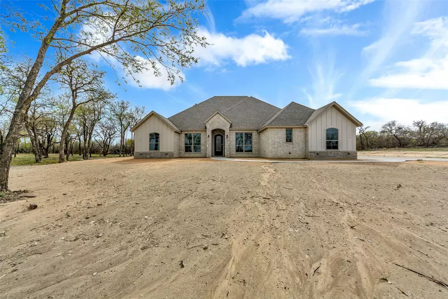 604 Veal Station Road, Weatherford, TX 76085