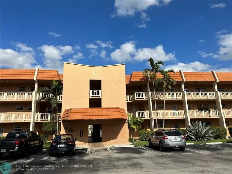 Margate, FL 33063,6650 Royal Palm Blvd  #305C