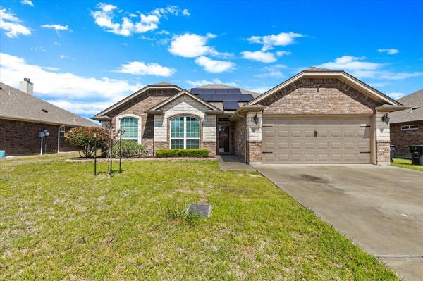 308 Rose Avenue, Cleburne, TX 76033