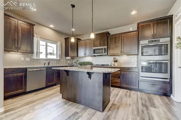 8062 Misty Moon DR, Colorado Springs, CO 80924